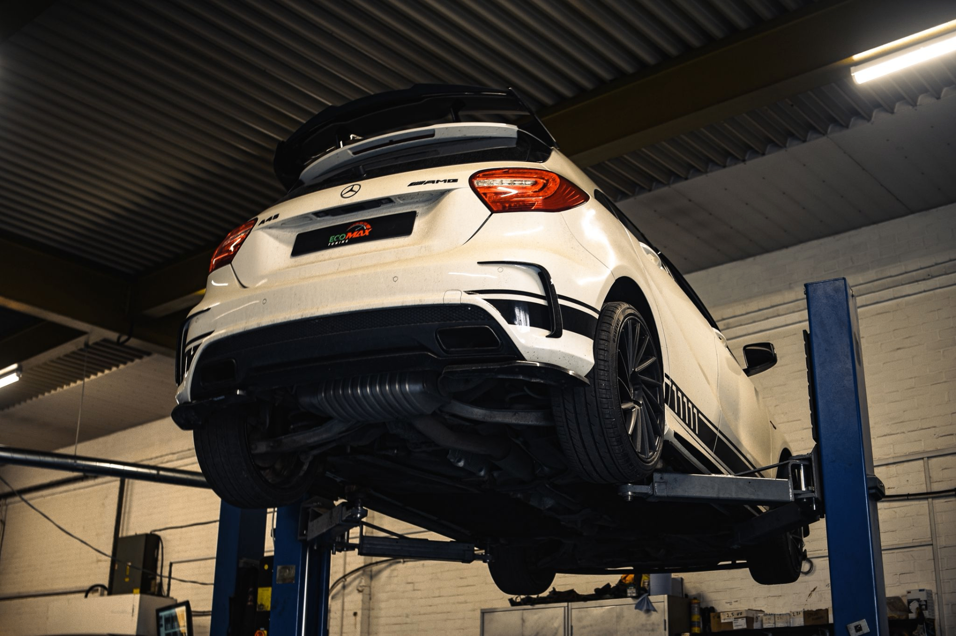 Mercedes A45 AMG